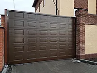 Въездные откатные